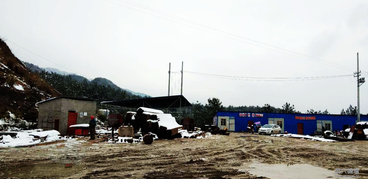 135539j725znki8nrqiwf7.jpg