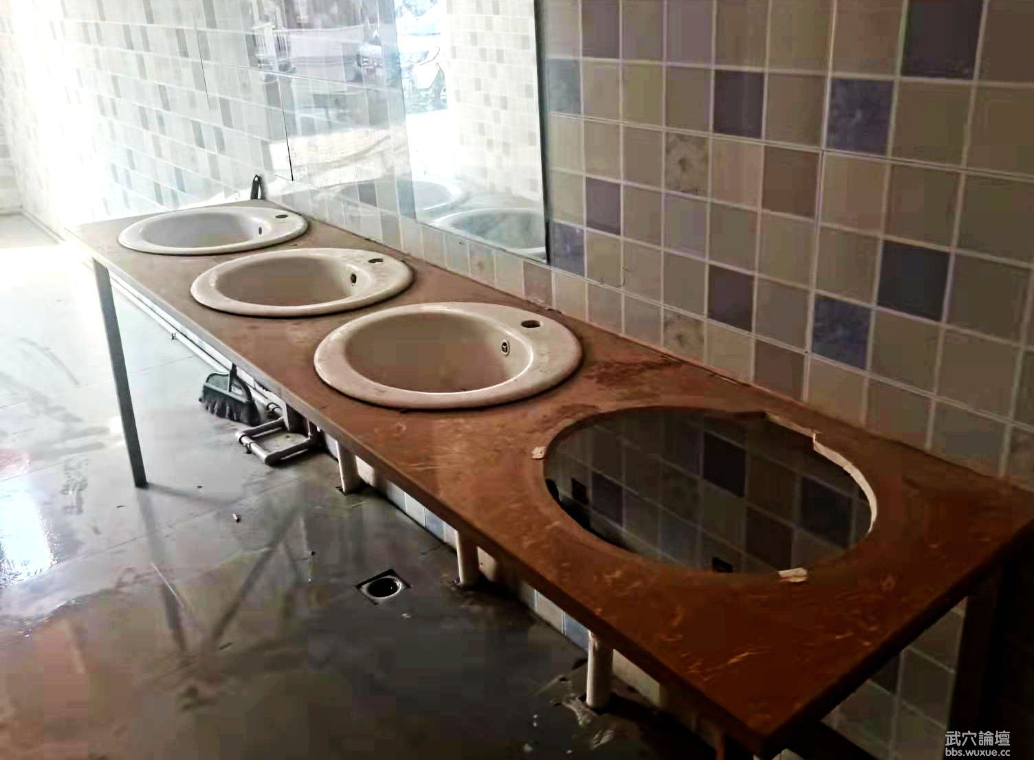 ÷��������Щ��������״�����˿��ǣ�